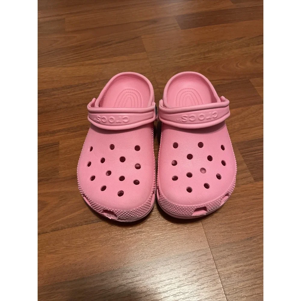 Crocs CLASSIC CUTIE CLOG K Girls Size J3 Pink‎ - Used
